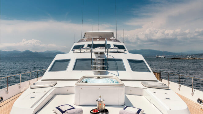 Bianchi_Jacuzzi_01_09062015