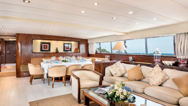 Bianchi_LivingRoom_01_09062015