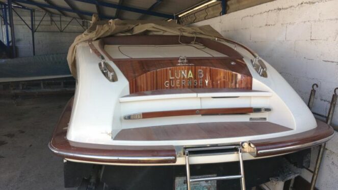 RIVA_AQUARIVA_SUPER_33_1458445673_big