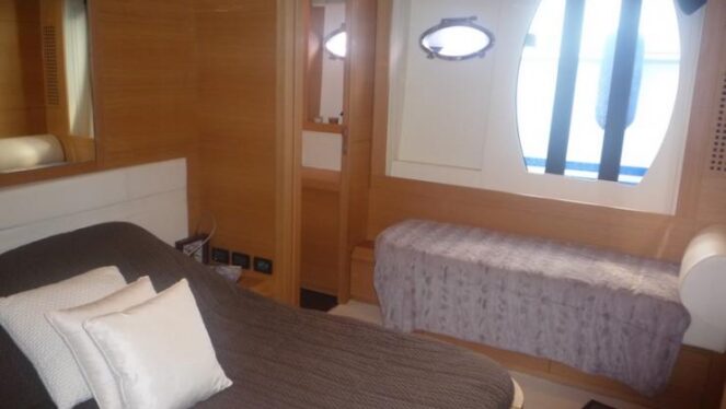 p1050804_740_5x3_5927